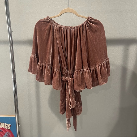 C/MEO Collective Off-Shoulder Velvet Playsuit – Size XS - Picture 4 of 6